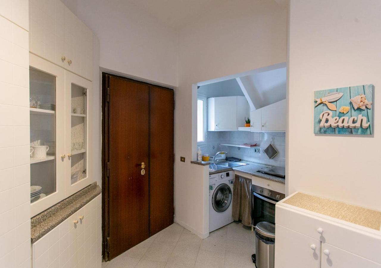 B-House Appartement Porto Santo Stefano  Buitenkant foto