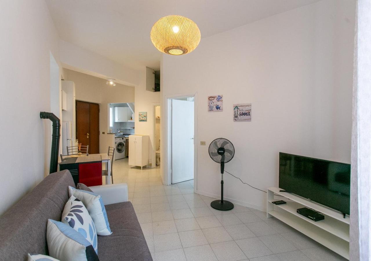 B-House Appartement Porto Santo Stefano  Buitenkant foto