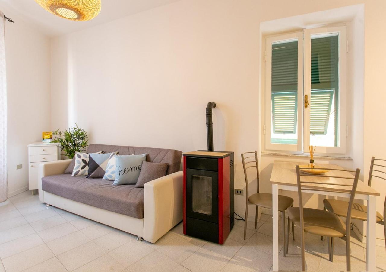B-House Appartement Porto Santo Stefano  Buitenkant foto